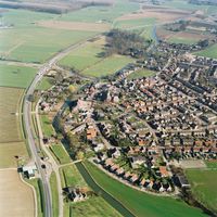 Cothen dorp vanuit de lucht richting het zuidoosten gezien in maart 2003. Bron: Provincie Utrecht, Henk Bol.