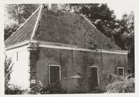 Kasteel Heemstede. Gedeelte van het noordelijke bouwhuis gezien vanuit het oosten, Heemsteedseweg 26, O.J. Wttewaall, 1985, Regionaal Archief Zuid-Utrecht, identificatienummer: doos09 (041607).