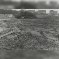 Het bouwterrein van De Eng in het nieuwe 't Goy rond 1985 gezien vanaf de Tuurdijk (1). Bron: Regionaal Archief Zuid-Utrecht (RAZU), 353.