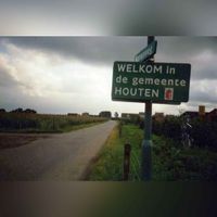 Bord 'Welkom in de gemeente Houten' in 1988. Foto gift door Cees van Liempt. Bron: RAZU, 353.