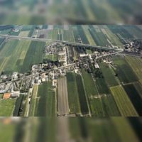 Luchtfoto van een gedeelte van Schalkwijk in ca. 1990. Bron: Regionaal Archief Zuid-Utrecht (RAZU), 353.