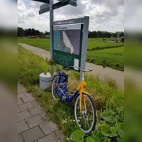 Informatiebord aan de Osdorperweg van de Tuinen van West in augustus 2021. Foto: Sander van Scherpenzeel.