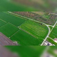 Luchtfoto gezien vanuit het noordoosten met rechts de Waaleweg en midden boven links de Blasenburgseweg in 2019. Foto: Slagboom en Peeters Luchtfotografie B.V..