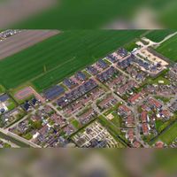 Zicht op de straten De Groes en De Wiese ten noorden van jhr. Ramweg te Schalkwijk luchtfoto gezien vanuit het zuiden in 2019. Foto: Slagboom en Peeters Luchtfotografie B.V..