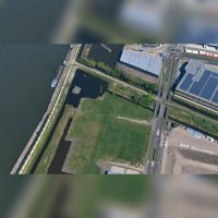 Luchtfoto gezien vanuit het oosten van Sportgebied De Honen met de Groene Hoon met sportpark en De Rede. Foto: Slagboom en Peeters Luchtfotografie B.V..