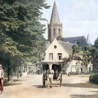 Paard-en-wagen in de jaren dertig van de twintigste op de Brink van Houten. Afbeelding digitaal ingekleurd en gerestaureerd. Bron: Regionaal Archief Zuid-Utrecht (RAZU), 353.