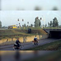 Het fietstunneltje ter hoogte van De Gaarde/Oud Wulfseweg in 1980-1985. Bron: Regionaal Archief Zuid-Utrecht (RAZU), 353.