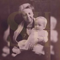 Portret van jkvr. Maria Thérèse Bosch van Oud-Amelisweerd - MIchiels van Kessenich (1898-1968) met kleinkind. Collectie: Pastoor Gadema, Bunnik.