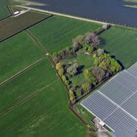 Luchtfoto gezien vanuit het zuidoosten op de Afgesneden Hoon-Oost ten zuiden van het Amsterdam-Rijnkanaal ten westen van de Trip in 2019. foto: Slagboom en Peeters Luchtfotografie B.V..