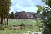 Boerderij Schoneveld tot 2003 gelegen aan de Leedijk tegenwoordig Leedijkerhout 15-17. Foto: Peter Koch.